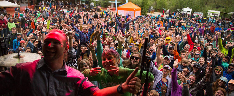 Boot-Stompin’ Ski Town Music: An Interview with Cousin Curtiss