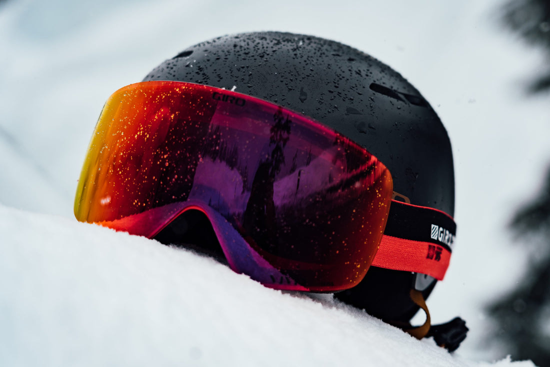 Giro Contour Goggle + Emerge Helmet